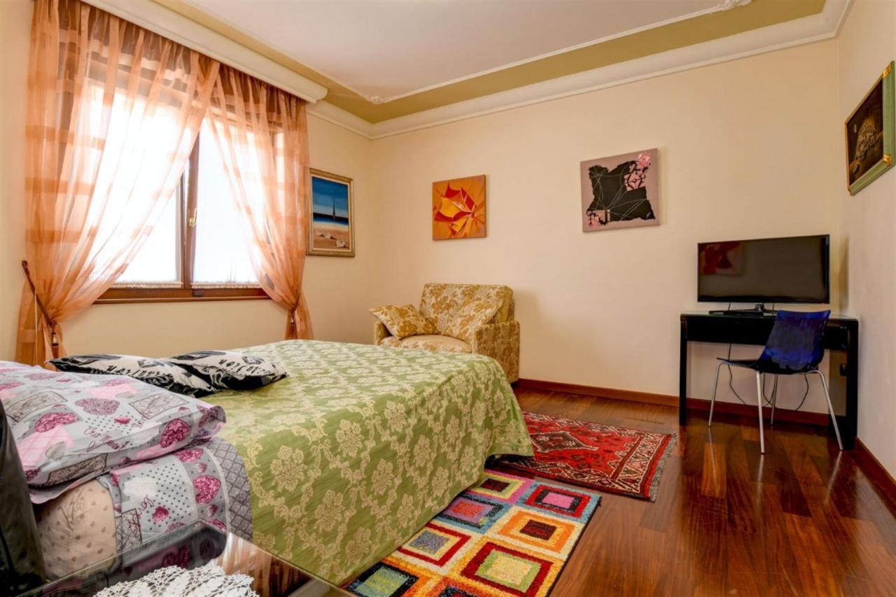 Private Luxury Villa With Pool Moniga del Garda 외부 사진